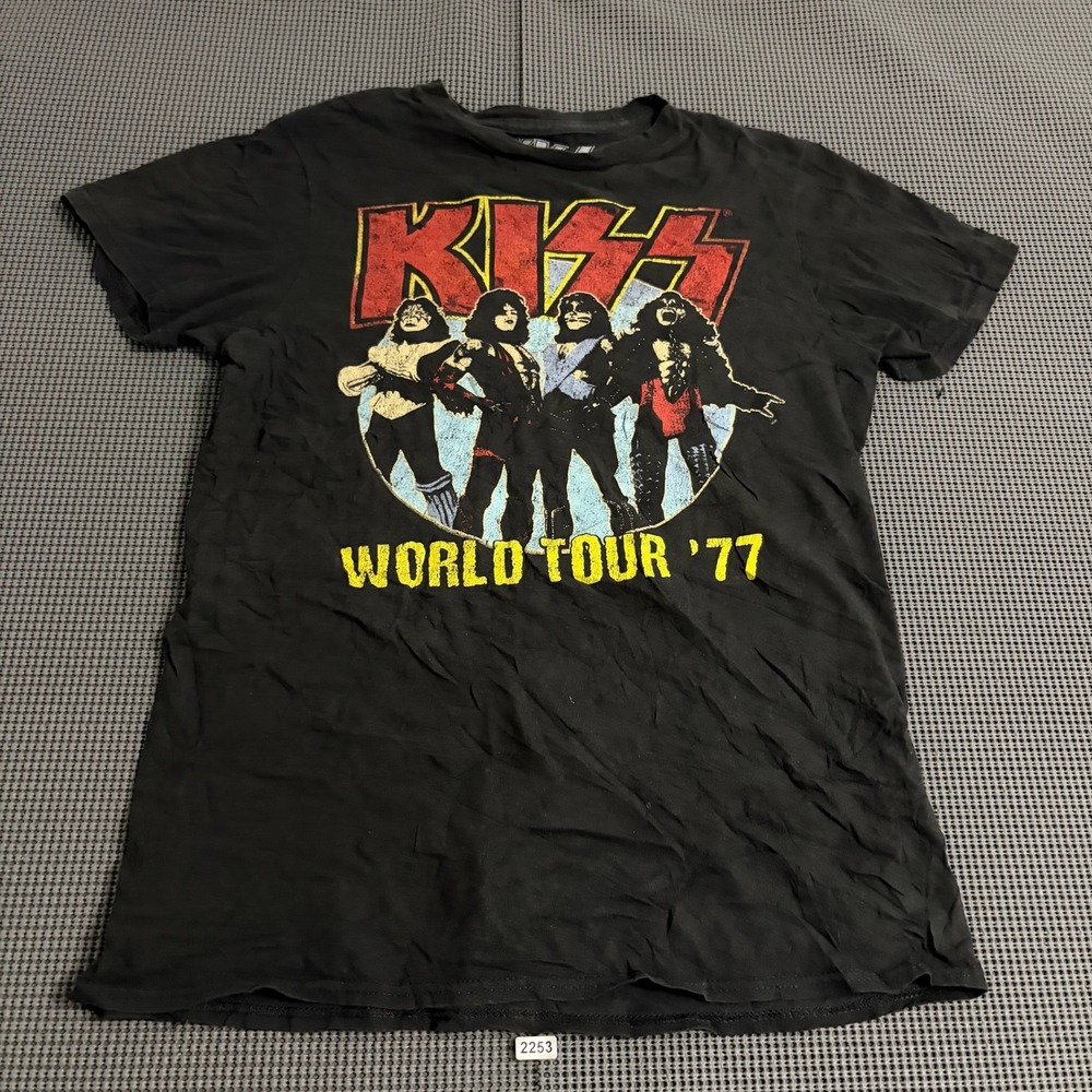 KISS World Tour 77 Graphic T-Shirt Mens Small Black Rock Band Short Sleeve Tee